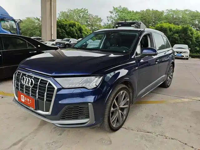 Audi Audi Q7 Audi Q7 2020 55 Tfsi Quattro S Line Sports — фото
