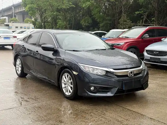 Honda Civic Civic 2016 180turbo Cvt Comfort Edition — фото