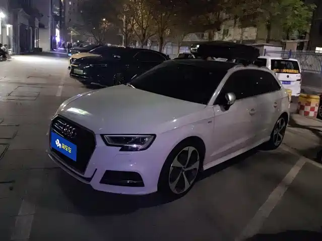 Audi Audi A3 Audi A3 2019 Sportback 35 Tfsi Sports National V — фото