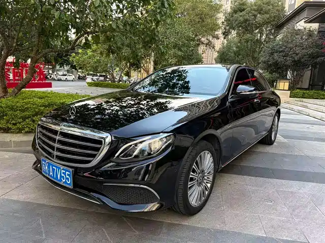 Mercedes-Benz Mercedes-Benz E-Class Mercedes-Benz E-Class 2020 Facelift E 300 L Special Edition — фото