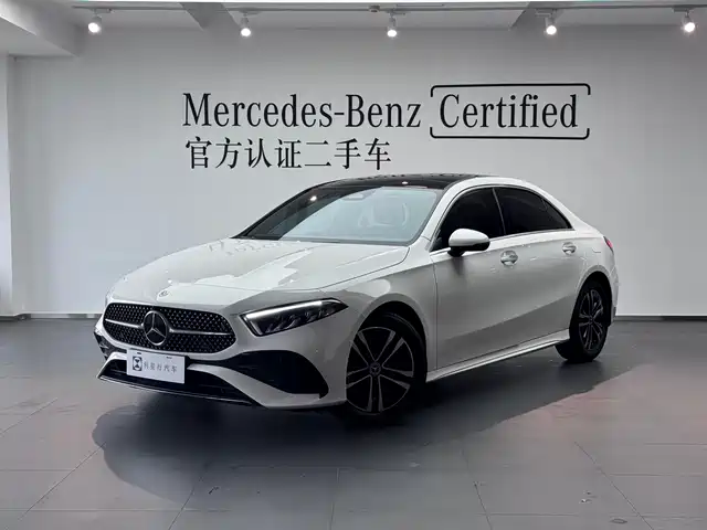 Mercedes-Benz Mercedes Benz A Class Mercedes-Benz A-Class 2023 A 200 L Dynamic — фото