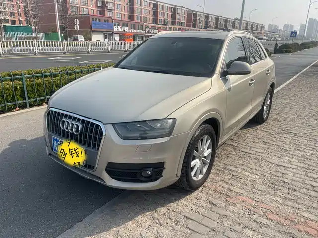 Audi Audi Q3 Audi Q3 2013 35 Tfsi Quattro Comfort Type — фото
