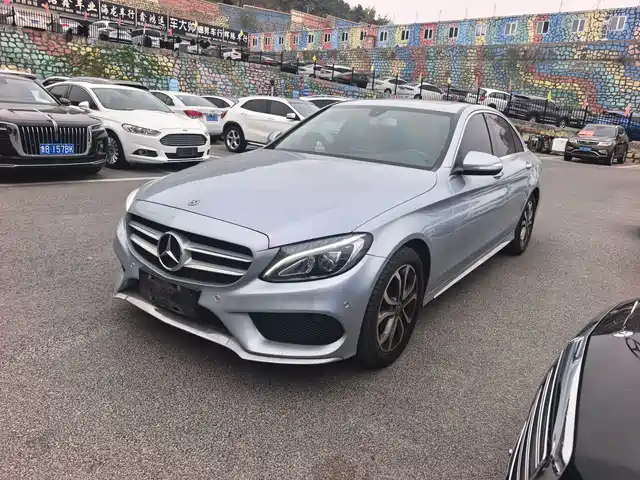 Mercedes-Benz Mercedes Benz C Class Mercedes-Benz C-Class 2017 Facelift C 180 L Stylish Sports Version — фото