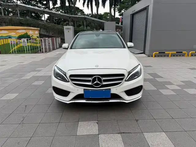 Mercedes-Benz Mercedes Benz C Class Mercedes-Benz C-Class 2017 Facelift C 200 L Sports Version — фото