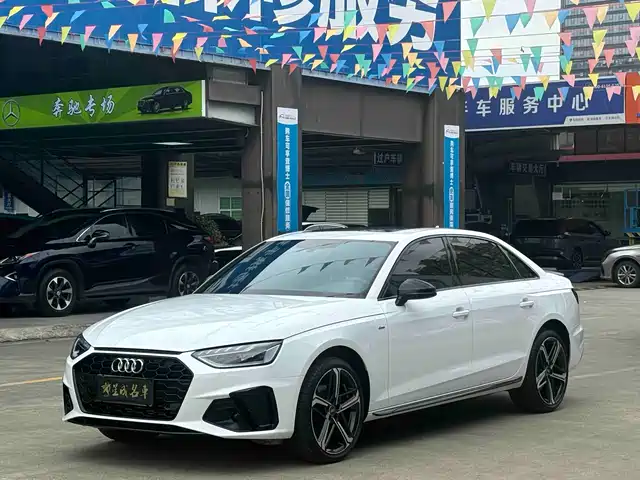 Audi Audi A4l Audi A4l 2024 40 Tfsi Luxury And Dynamic Model — фото