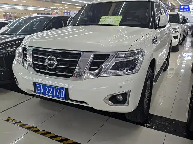 Nissan Patrol Patrol 2018 4.0l Flagship Model — фото