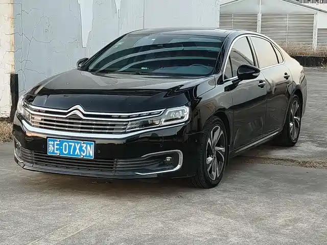 Citroën Citroen C6 Citroen C6 2017 380thp Premium Model — фото