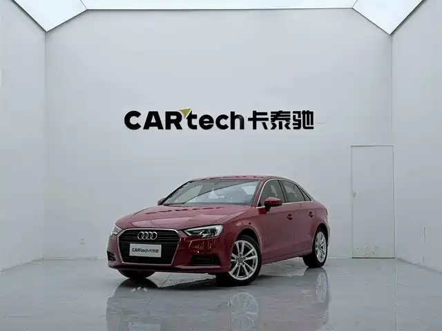 Audi Audi A3 Audi A3 2018 30th Anniversary Limousine 35 Tfsi Enterprising — фото