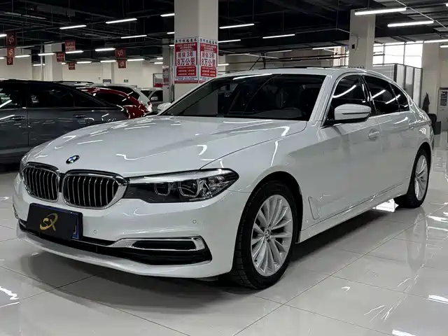 Bmw Bmw 5 Series Bmw 5 Series 2020 525li Luxury Package — фото