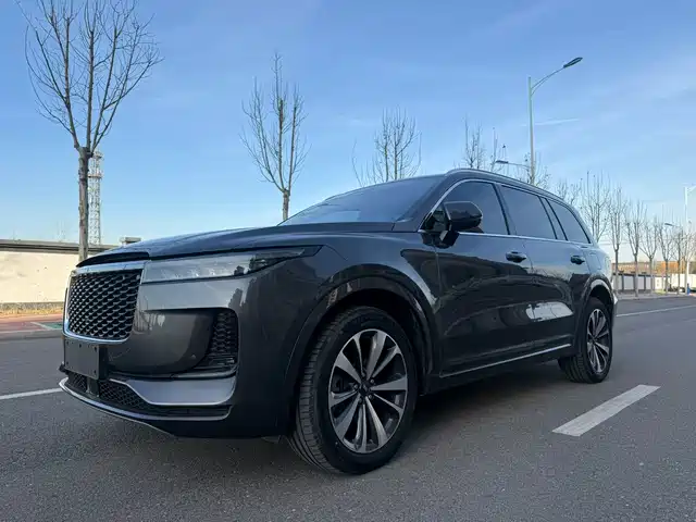 Ideal Car Ideal One Ideal One 2021 Extended Range 6-Seater Version — фото