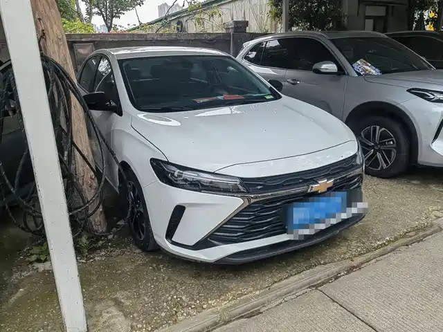 Chevrolet Cruze Cruze 2023 1.3t Mild Hybrid Automatic Exclusive Version