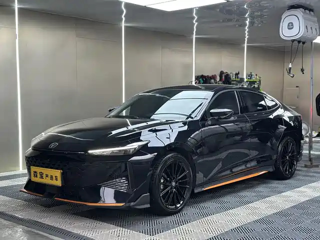 Chang'An Changan Uni-V Changan Uni-V 2024 1.5t Noble Sports Model