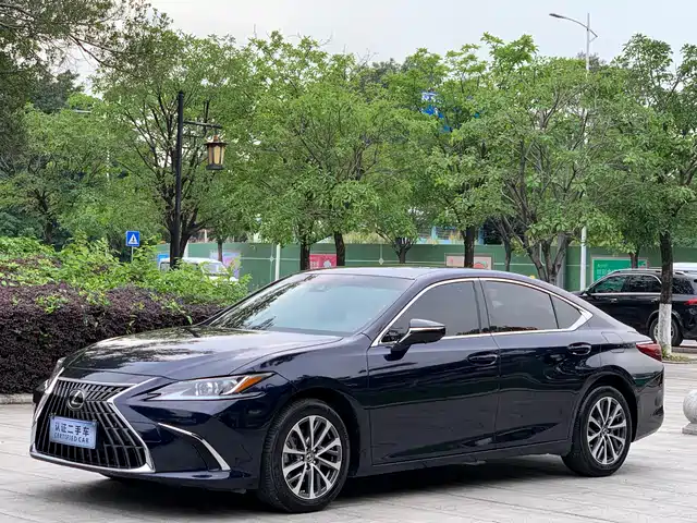 Lexus Lexus Es Lexus Es 2024 200 Premium Edition
