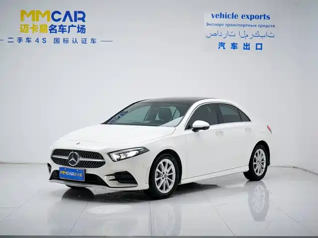 Mercedes-Benz Mercedes Benz A Class Mercedes-Benz A-Class 2019 A 200 L Sports Sedan — фото