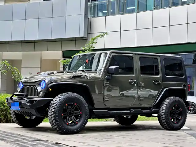 Jeep Wrangler Wrangler 2015 3.0l Sahara Four-Door Comfort Version