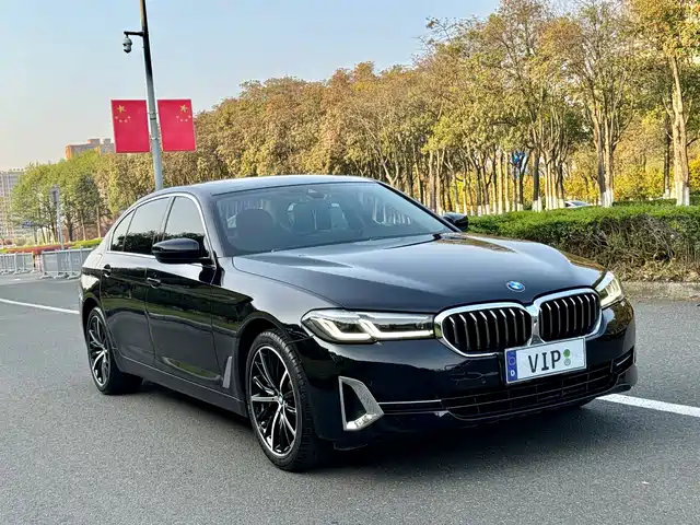 Bmw Bmw 5 Series Bmw 5 Series 2021 530li Exclusive M Sports Package — фото
