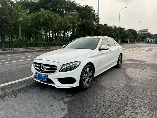 Mercedes-Benz Mercedes Benz C Class Mercedes-Benz C-Class 2015 Facelift C 200 L Sporty