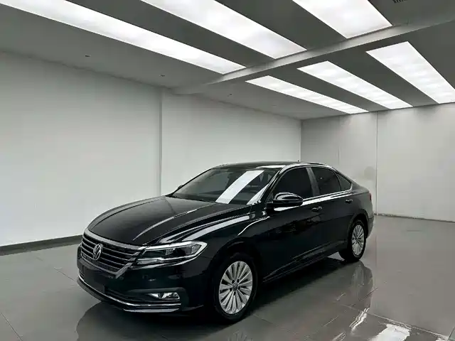 Volkswagen Lavida Lavida 2021 1.5l Automatic Comfort Version — фото