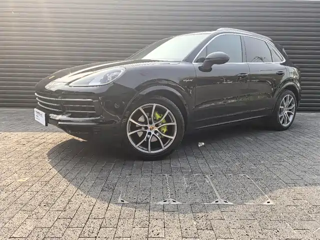 Porsche Cayenne New Energy Cayenne New Energy 2021 Cayenne E-Hybrid 2.0t — фото