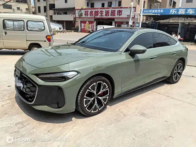 Audi Audi A5L Sportback Audi A5l Sportback 2026 Tfsi 150kw Luxury Model — фото