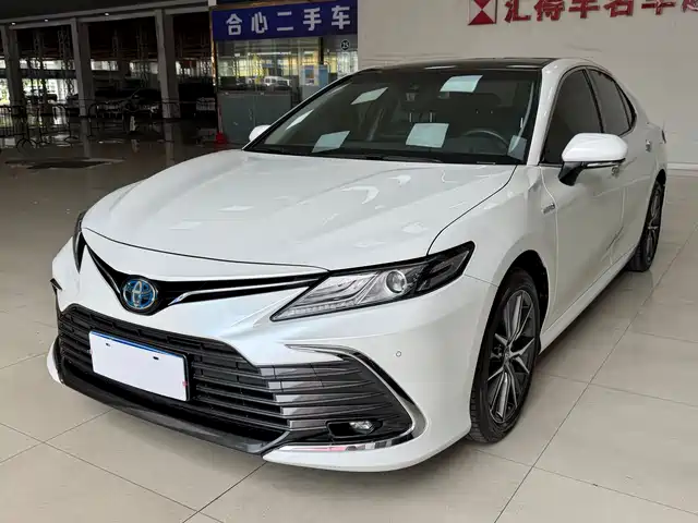 Toyota Camry Camry 2021 Shuangqing 2.5hg Deluxe Edition — фото