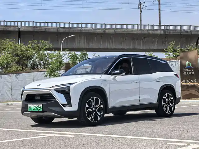 Nio Nio Es8 Nio Es8 2020 580km Signature Edition Six-Seater Edition — фото