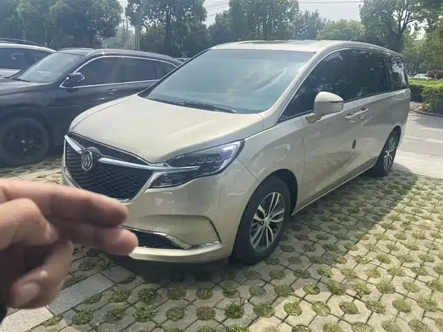 Buick Buick Gl8 Buick Gl8 2022 Es Lu Zun 653t Comfort Type — фото