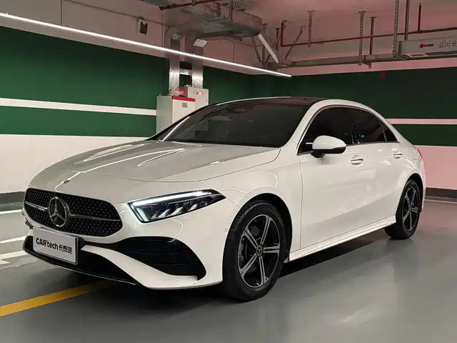 Mercedes-Benz Mercedes Benz A Class Mercedes-Benz A-Class 2024 A 200 L Fashion — фото