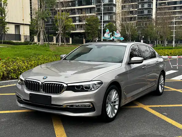 Bmw Bmw 5 Series Bmw 5 Series 2018 530li Xdrive Luxury Package — фото