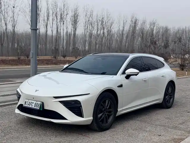 Nezha Car Nezha S Hunting Suit Nezha S Hunting Suit 2024 Extended Range 300 Standard Version — фото