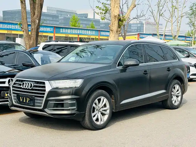 Audi Audi Q7 Audi Q7 2018 45 Tfsi Technology — фото