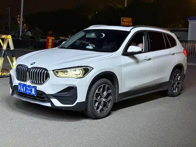 Bmw Bmw X1 Bmw X1 2021 Facelift Sdrive25li Leading Model