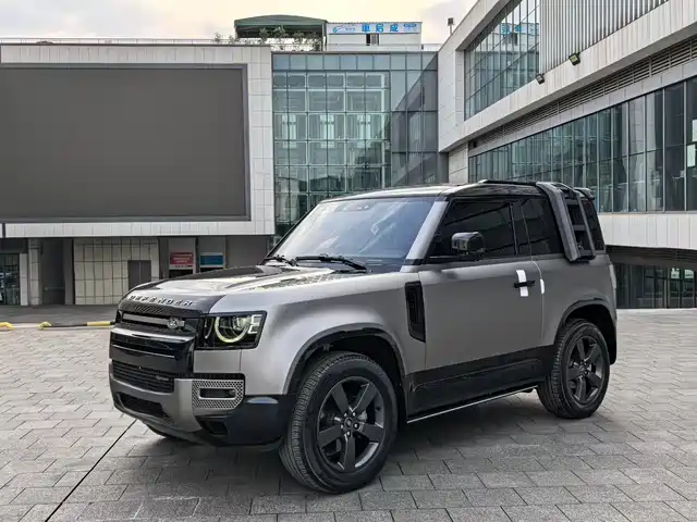 Land Rover Land Rover Defender Land Rover Defender 2023 90 2.0t P300 X-Dynamic Hse