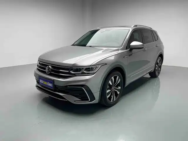 Volkswagen Tiguan L Tiguan L 2022 330tsi Automatic Two-Wheel Drive R-Line Flagship Version — фото