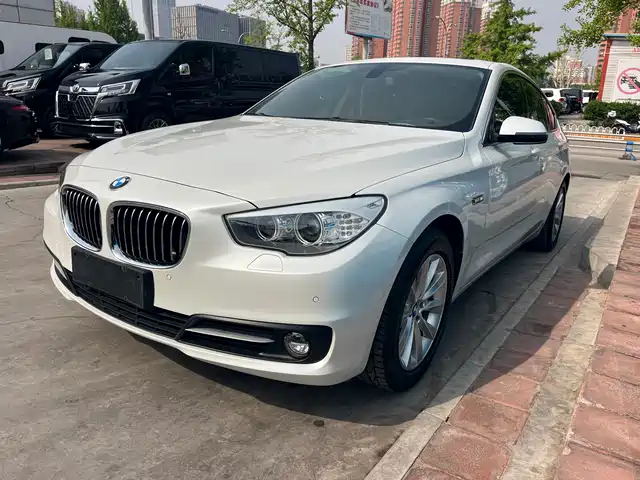 Bmw Bmw 5 Series Gt Bmw 5 Series Gt 2014 528i Leading Model — фото