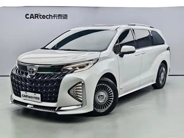 Toyota Sienna Sienna 2024 2.5l Hybrid Comfort Edition — фото