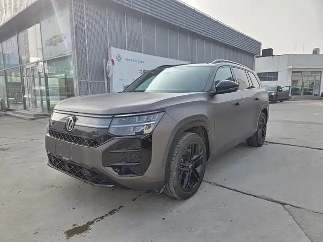 Volkswagen Tuang Touron 2025 Touron Pro 450tsi Four-Wheel Drive Peak Version