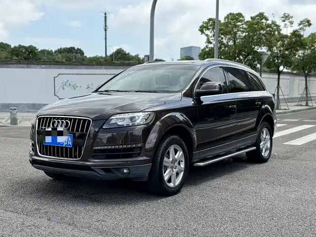 Audi Audi Q7 Audi Q7 2013 35 Tfsi Technology — фото