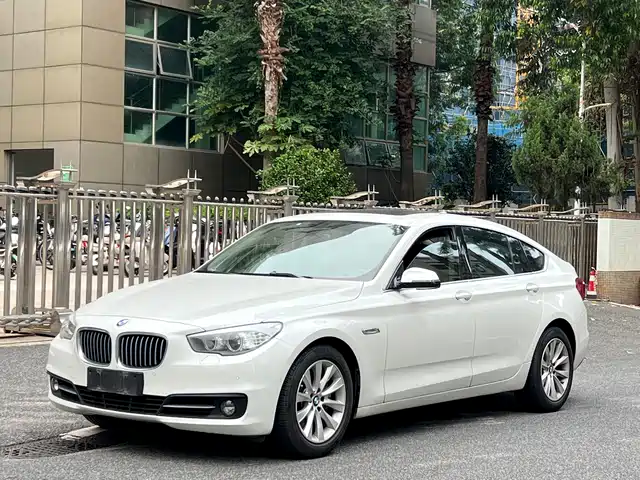 Bmw Bmw 5 Series Gt Bmw 5 Series Gt 2014 528i Leading Model — фото