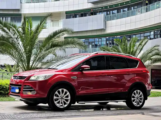 Ford Wing Tiger Escape 2013 1.6l Gtdi Two-Wheel Drive Fashion Model — фото