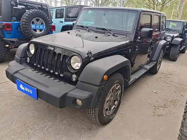Jeep Wrangler Wrangler 2015 3.6l Rubicon Four-Door Comfort Edition — фото