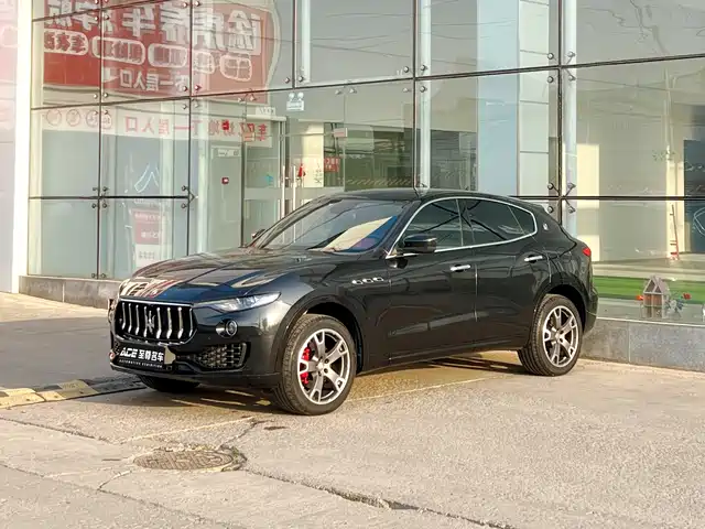 Maserati Levante Levante 2016 3.0t Standard Model — фото
