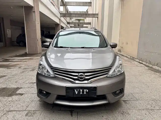 Nissan Liwei Liwei 2013 1.6xe Cvt Comfort Edition — фото