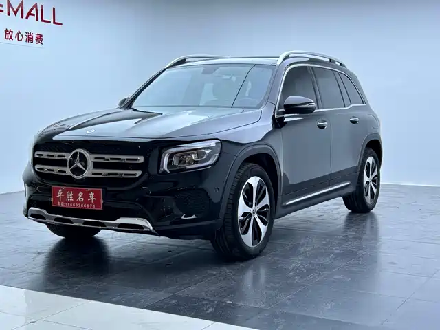 Mercedes-Benz Mercedes-Benz Glb Mercedes-Benz Glb 2023 Glb 220 Fashion Model — фото