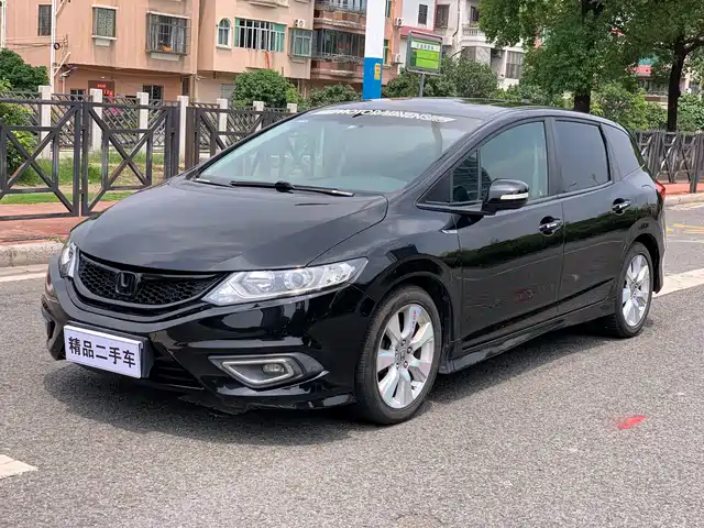 Honda Jed Jade 2014 1.8l Automatic Comfort Elite Version 5 Seats
