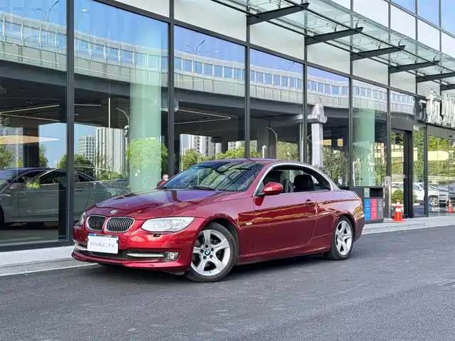 Bmw Bmw 3 Series (Imported) Bmw 3 Series Imported 2011 325i Convertible Coupe Version