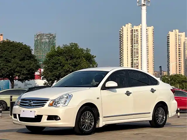 Nissan Sylphy Sylphy 2018 Classic 1.6xe Cvt Comfort Edition — фото