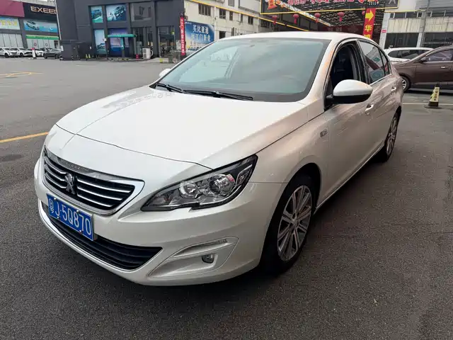 Peugeot Peugeot 408 Peugeot 408 2015 1.2t Automatic Luxury Version