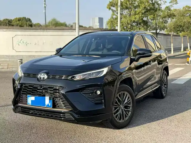 Toyota Willanda Wilanda 2024 2.0l Cvt Two-Wheel Drive Luxury Plus Version