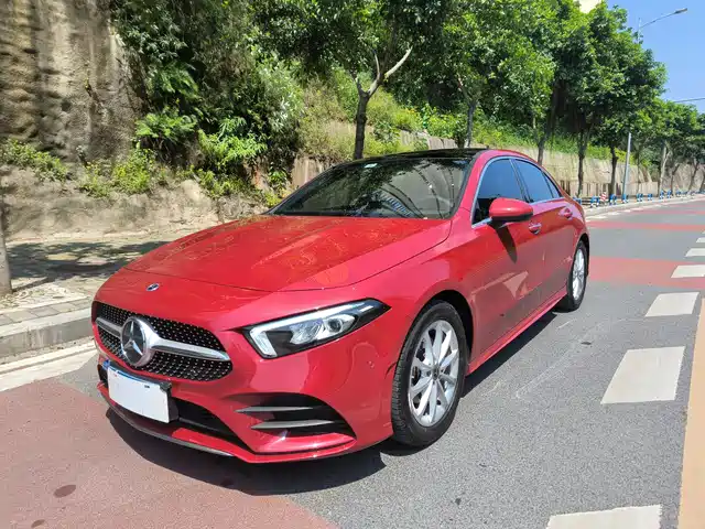Mercedes-Benz Mercedes Benz A Class Mercedes-Benz A-Class 2022 A 200 L Sports Sedan Dynamic Type — фото